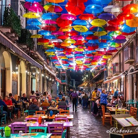The Civita Apt Town Center Катания Экстерьер фото